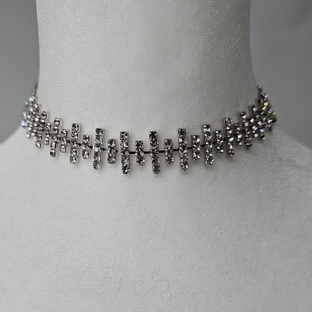 Guess Sparkling Crystal Choker Necklace Glam‎ Cocktail Party Y2K